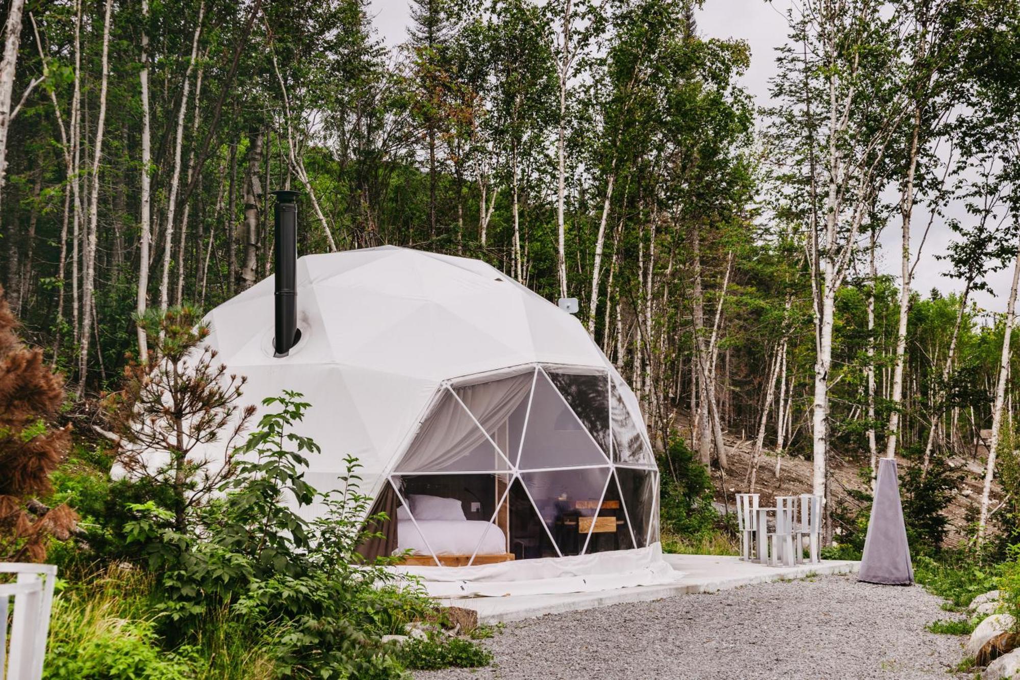 Apartamento Les diamants de l'éternel Saint-David-de-Falardeau Exterior foto